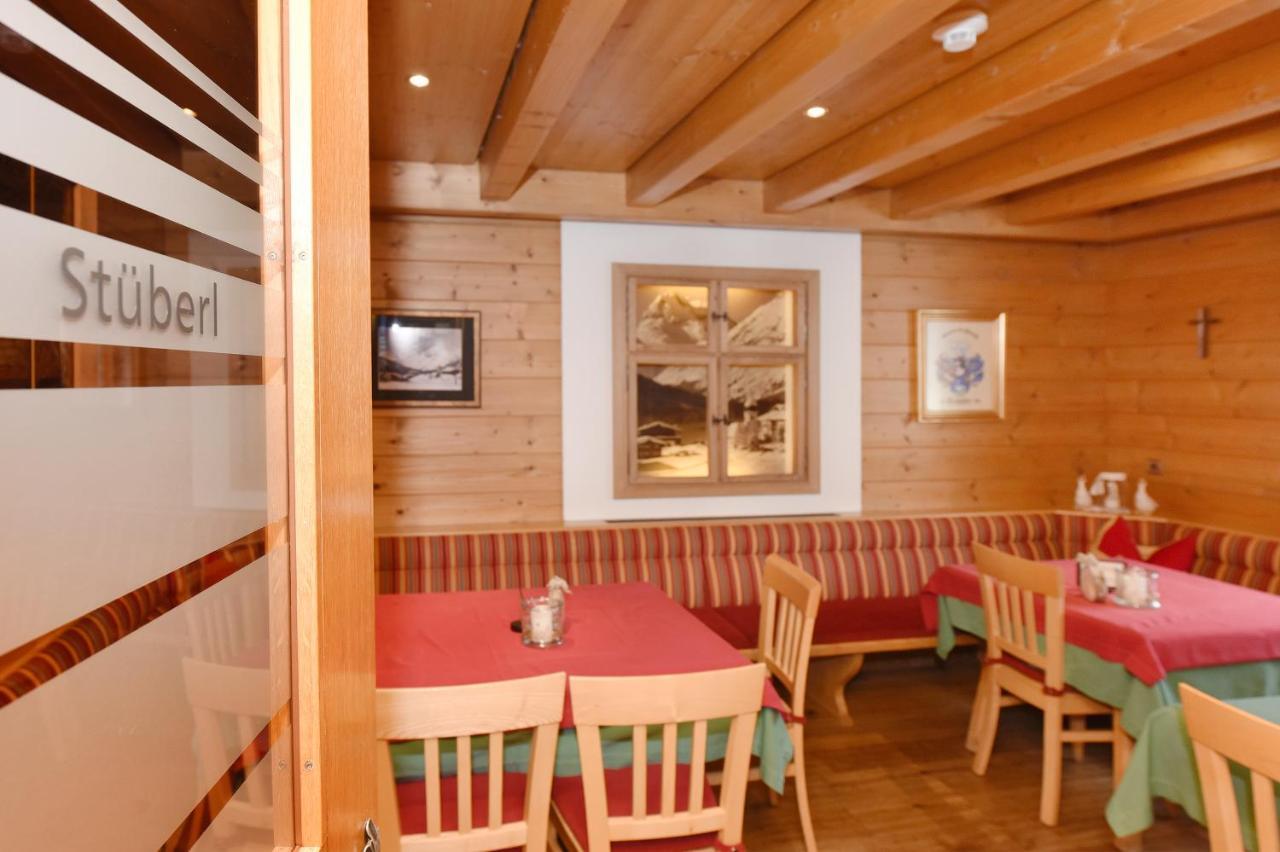 Gasthaus & Pension Alphorn Lech am Arlberg Dış mekan fotoğraf