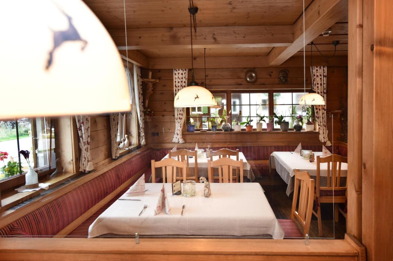 Gasthaus & Pension Alphorn Lech am Arlberg Dış mekan fotoğraf