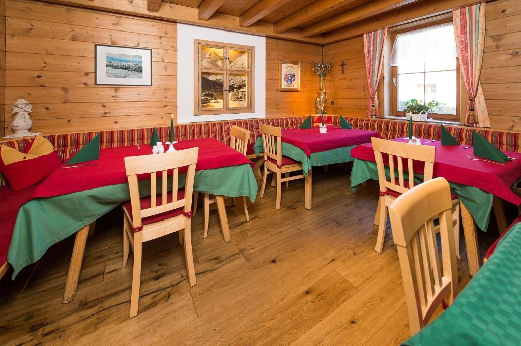 Gasthaus & Pension Alphorn Lech am Arlberg Dış mekan fotoğraf
