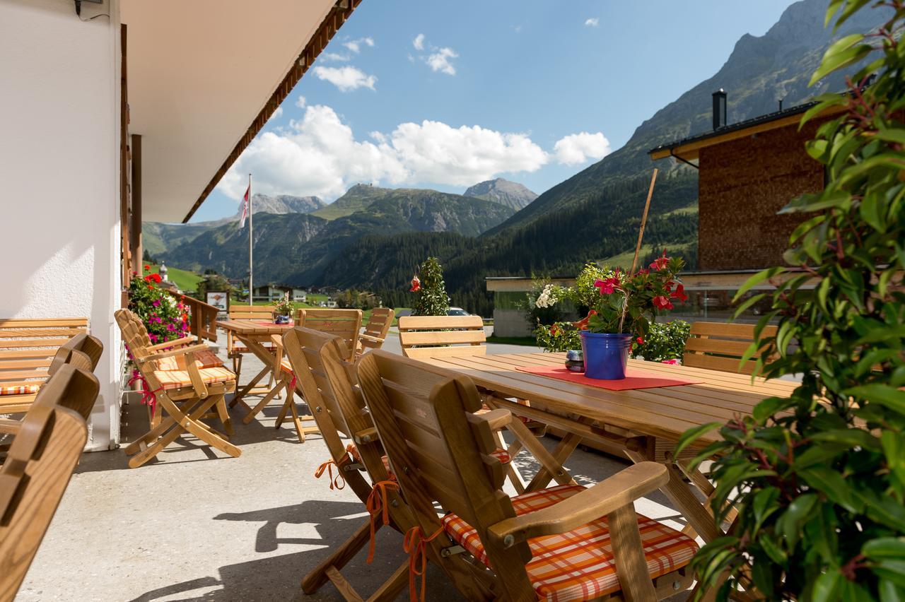 Gasthaus & Pension Alphorn Lech am Arlberg Dış mekan fotoğraf